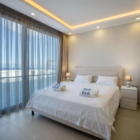 B2 Albatross With Pool Access And View Agios Amvrosios (Kyrenia)